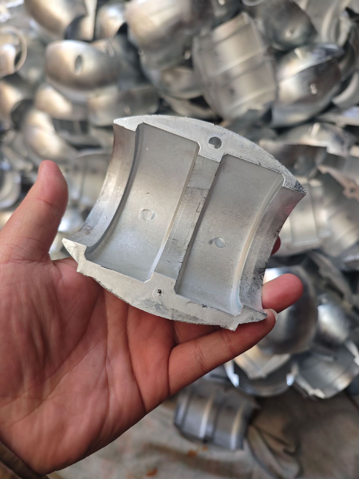 e59a8a9d-4998-4d98-a4ca-90a186