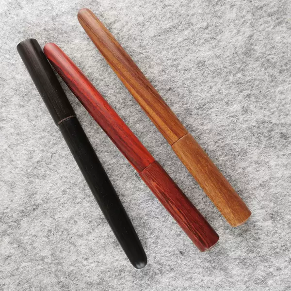 All sandalwood pen sandalwood pen sandalwood brush pen pointed pen factory direct order