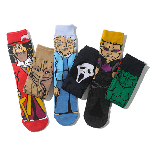 Anime socks factory direct sales long-tube cartoon men's socks green giant women's socks cotton straight cartoon socks European and American character socks