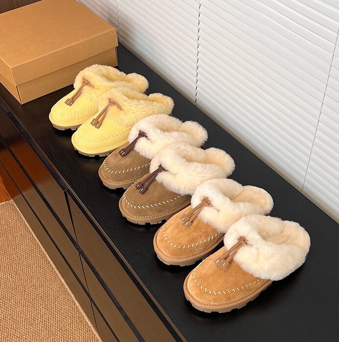 Sangpo Snow Boots with Integrated Leather and Fur, New Color-Blocking Warm Fur Boots for Women, Kegert Chick Yellow Closed-Toe Half Slippers