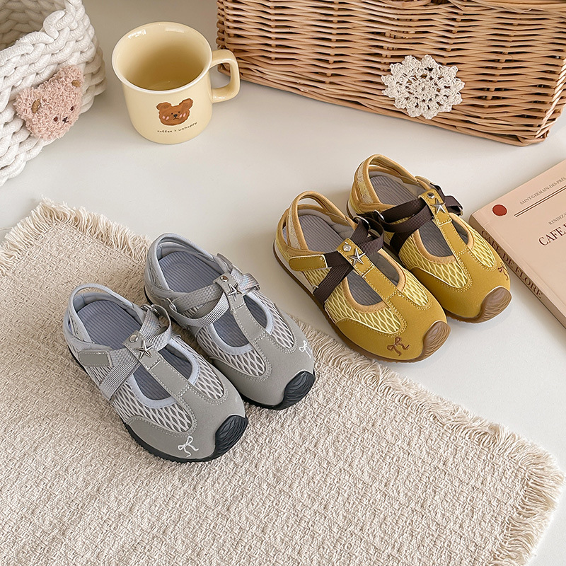 Children's breathable thin sneakers