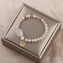 天然冰透樱花玛瑙手链小众女款盐源飘花兔子平安扣福牌手串批发