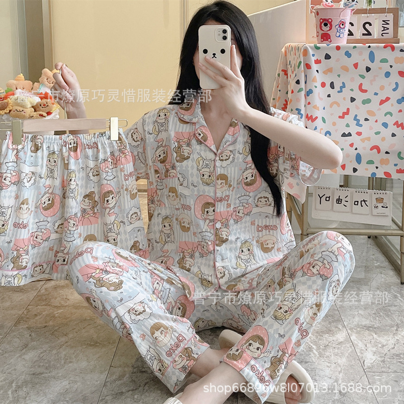 Pequeño pijama de corazón de melocotón para mujeres tres piezas de verano nubes de algodón se puede usar pantalones de manga corta para estudiantes de dibujos animados ropa para el hogar