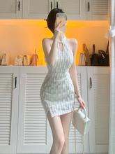 白色纯欲辣妹新中式改良旗袍无袖挂脖吊带显瘦连衣裙女夏季后妈裙