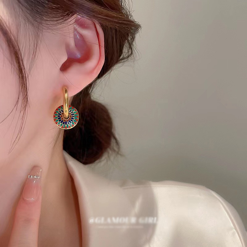 Daily Occasion 304 Stainless Steel Material PVD Coated Real Gold Plated 18K Gold Flower 304 Stainless Steel Retro Waterproof Non Tarnish Earrings Necklace