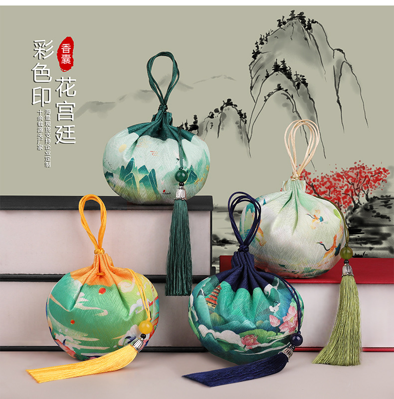彩色印花宫廷香包_08.jpg