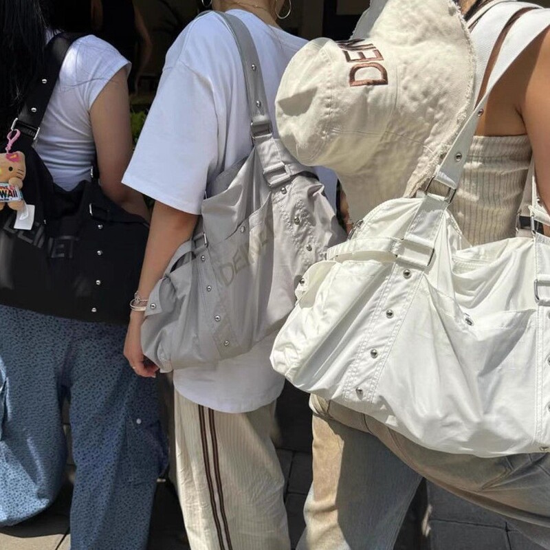 Korean New Spring and Summer Deinet25 New Large-Capacity Travel Bag Casual Sports Yoga Bag Shoulder Handbag Korean New Spring and Summer Deinet25 New Large-Capacity Travel Bag Casual Sports Yoga Bag Shoulder Handbag
