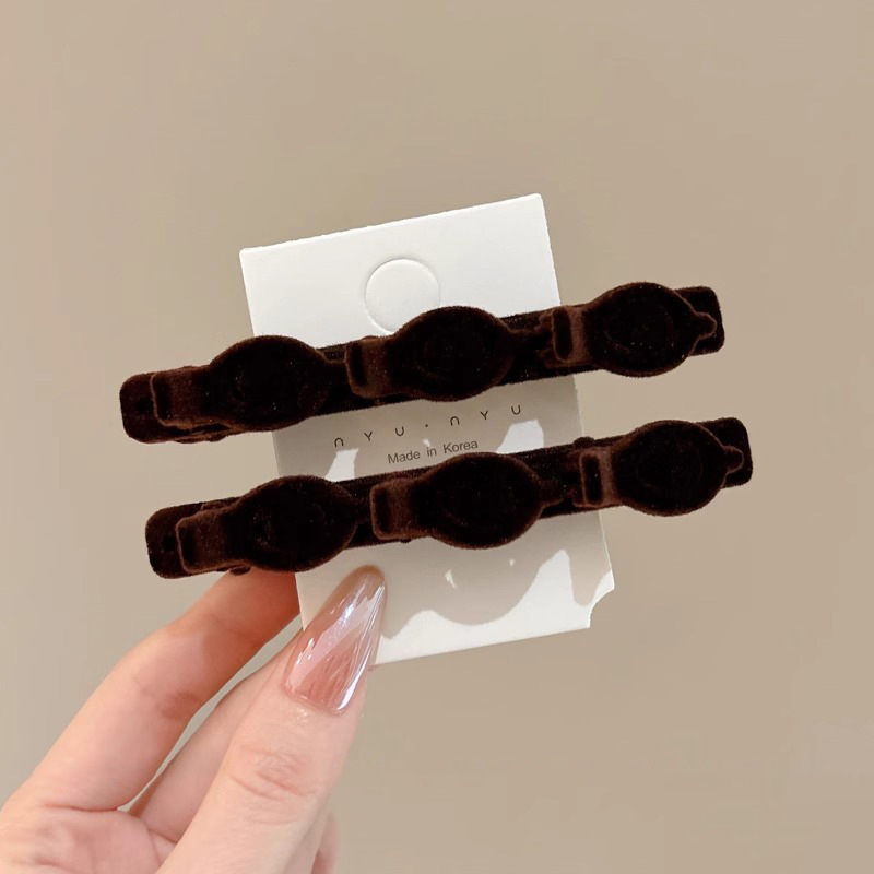 27 un par de cafés profundos