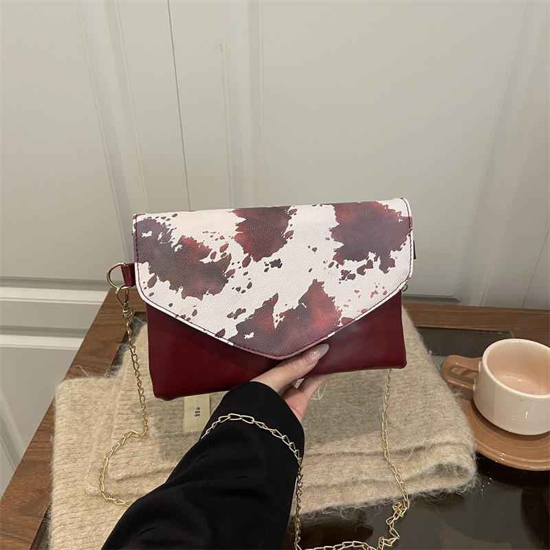 Small Vintage Chain Shoulder Bag For Women Versatile Envelope Wallet_voghion.com