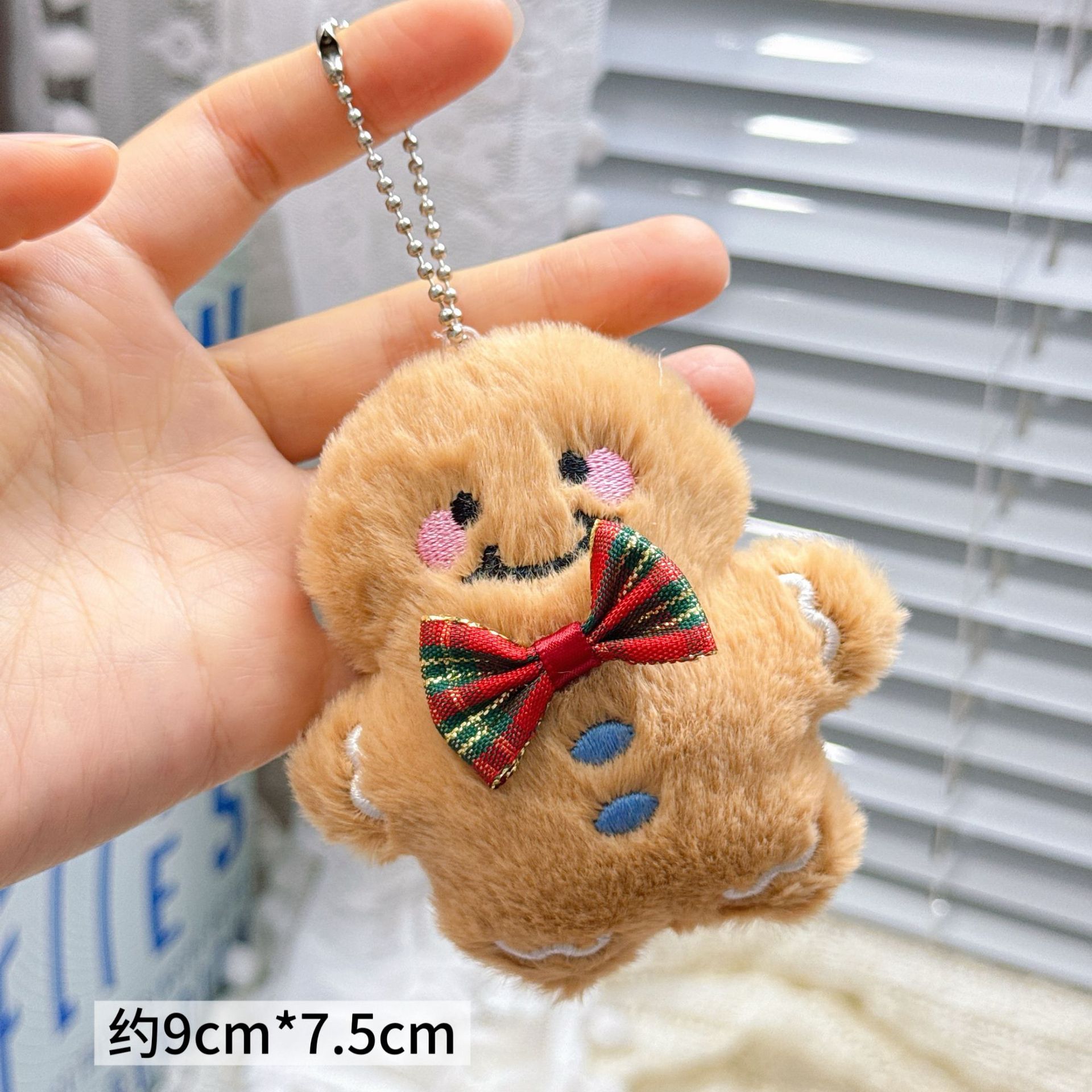 Colgante de Peluche para Mochila y Llaves image 38