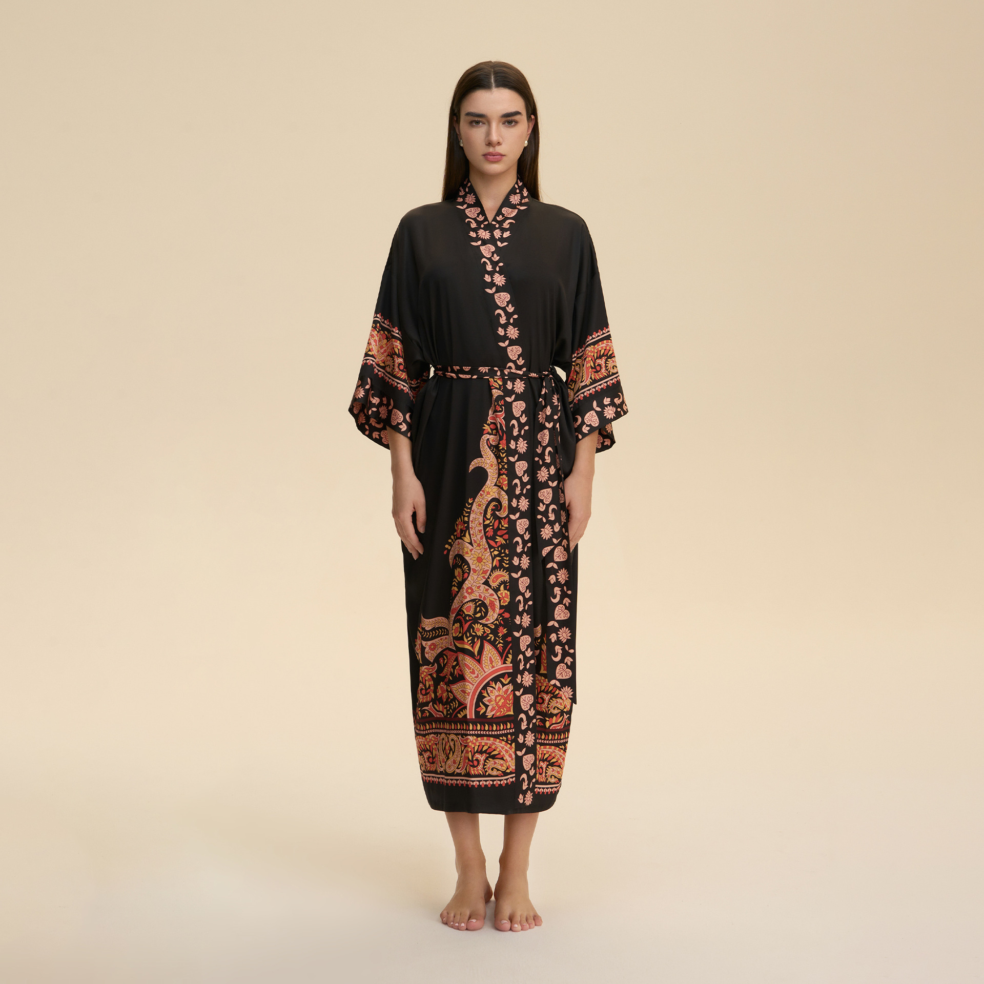 Nuevo europeo y americano transfronterizo larga manga larga larga larga suelta y cómoda kimono ropa de cama impresa para mujeres WP3982