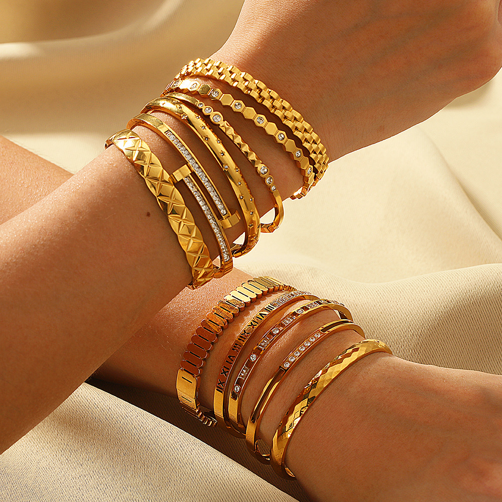 Hot Sale New Zircon Bracelet Roman Numeral Rhombus Jewelry Pentagram Stainless Steel Plated Real Gold Jewelry_voghion.com