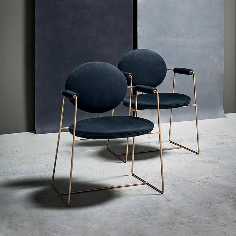 设计师TJKMLBT-1意大利设计师椅子北欧金属轻奢现代简约家用时尚