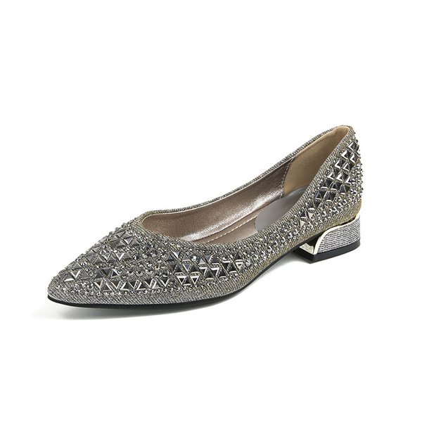 Shoes pointed-toe