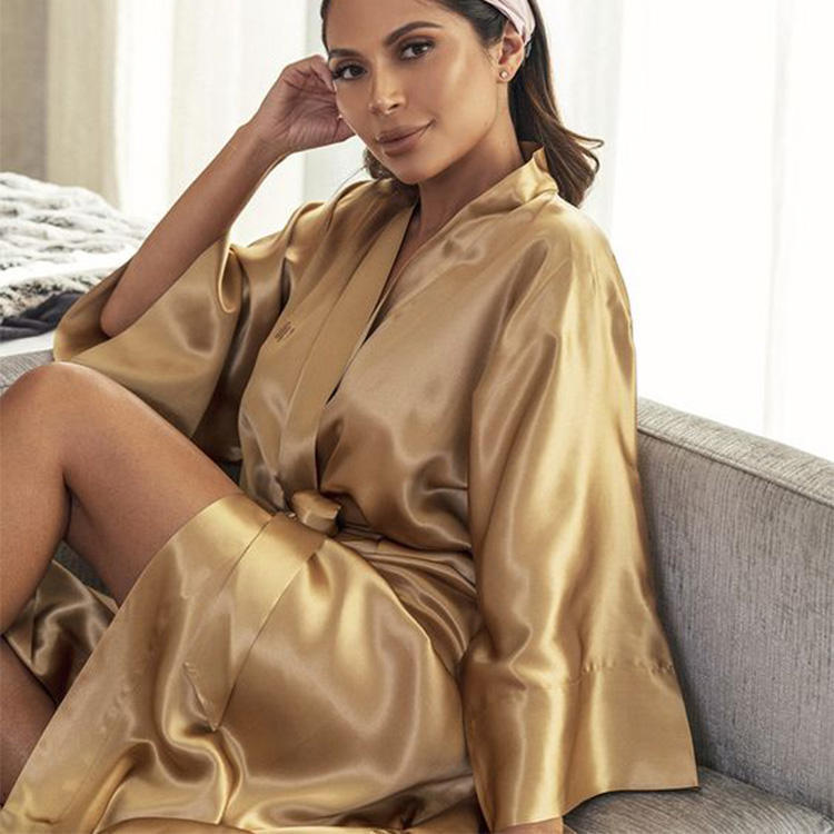 Cross-border Bride Silk Pajamas Nightgown Women Sexy Cardigan Morning Gown Home Clothes Bridesmaid High-end Silk Pajamas Cross-border Bride Silk Pajamas Nightgown Women Sexy Cardigan Morning Gown Home Clothes Bridesmaid High-end Silk Pajamas