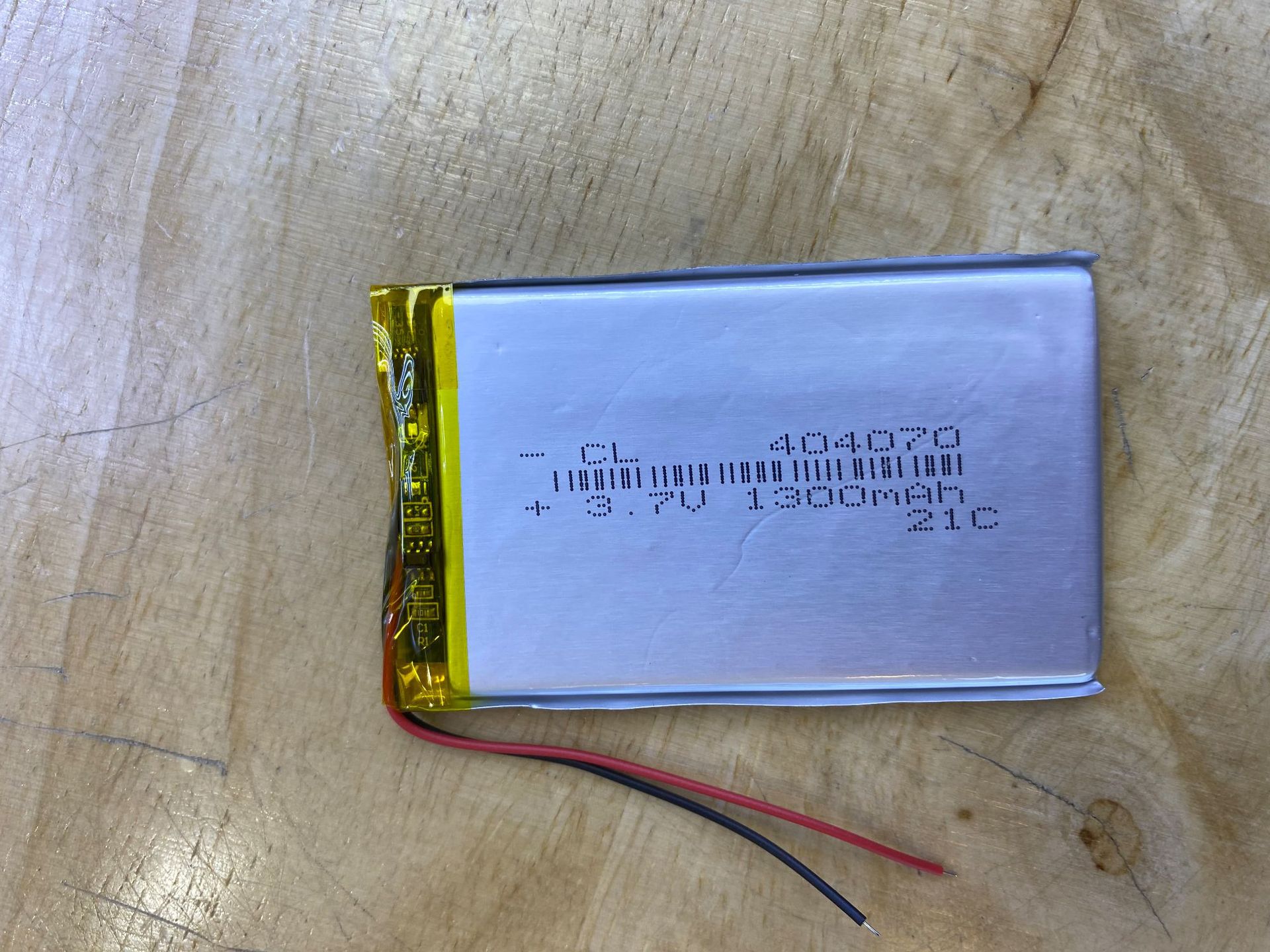 404070聚合物锂电池 1300mah 蓝牙音响 薄款数码产品电池
