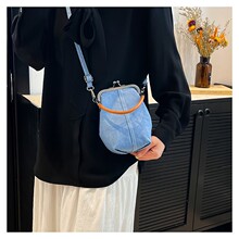 2025�¿�A�Ӱ���ˇ������ٴ�ͨ��ţ�в����r�а���Ů�͹��֙C��