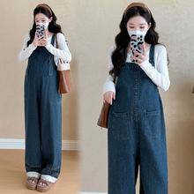 2025秋季新款前后两穿牛仔背带裤+针织打底上衣休闲百搭孕妇套装