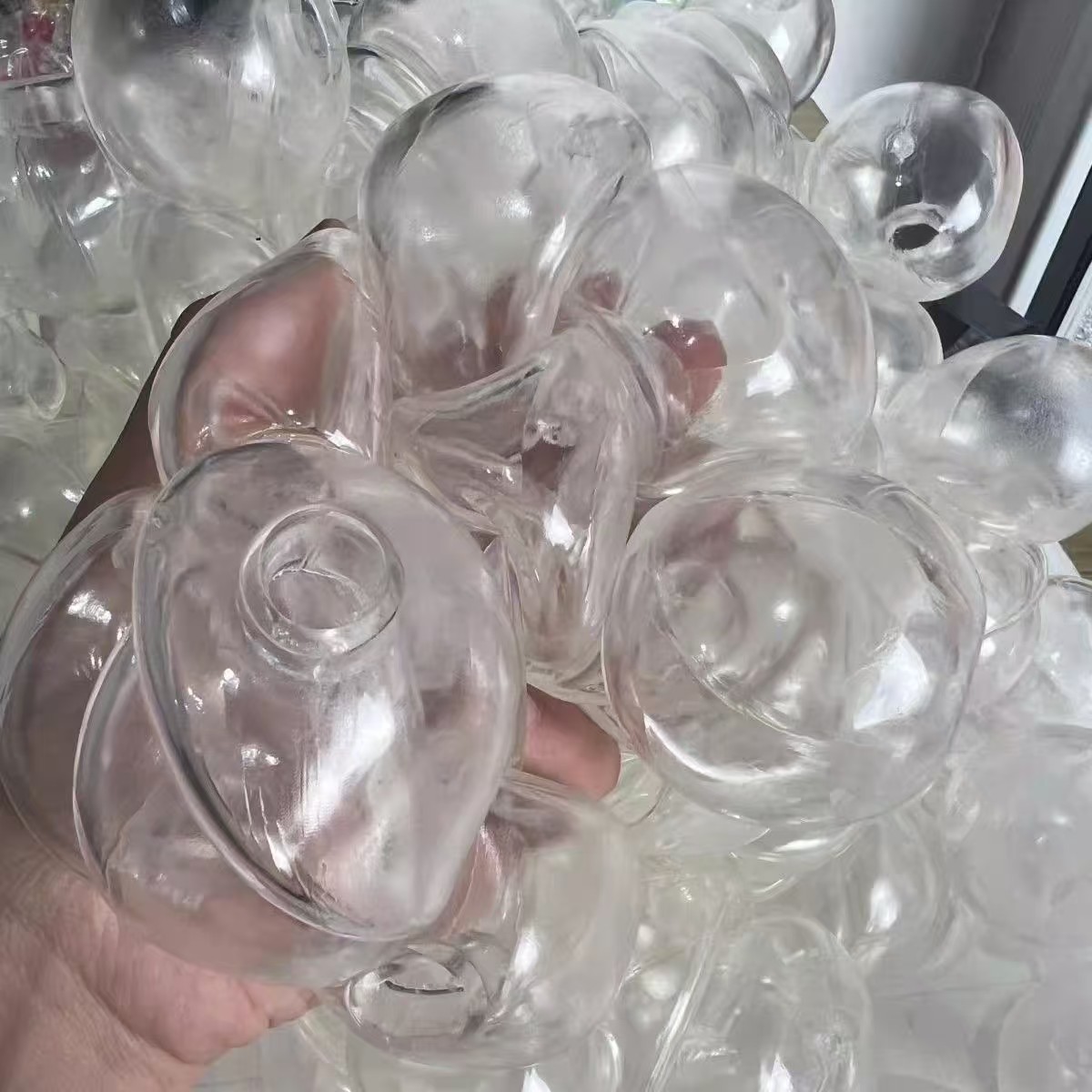 TPR hollow water ball stress-relief handmade ball, hollow ball shell DIY toy, unbreakable noisy ball, filling accessories