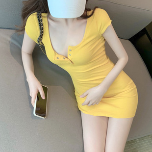 �¿��n��߼��м����Lȹ��Ů�OӋ��С�����Sɫ�@���B��ȹ�o���Ը�