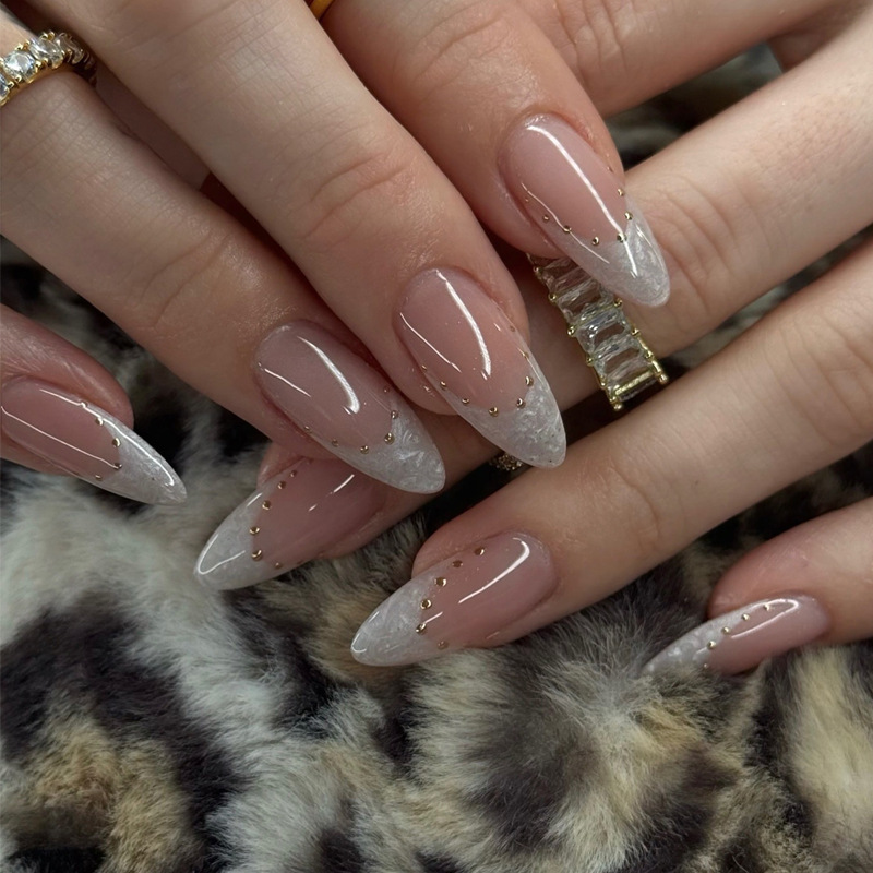 Amazon ready-made press-on nails, dreamy French gold-plated nude pink Korean-style high-end almond-shaped nails, wholesale Amazon ready-made press-on nails, dreamy French gold-plated nude pink Korean-style high-end almond-shaped nails, wholesale
