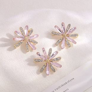 2023�¿�r���r�����Ů�ߙn���|�ٴ���W�t���b���߹�e��ػ�