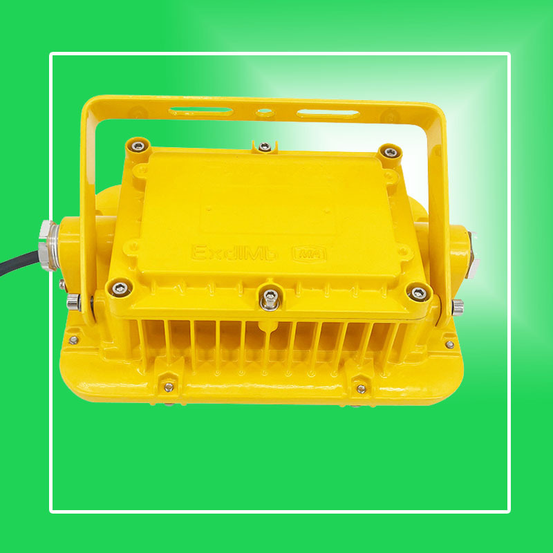 SZSW8230��Ϊ����60W����LED�����Ƴ�����LED����������