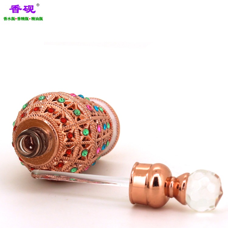 香砚玫瑰金色菠萝弹款香水瓶4.jpg