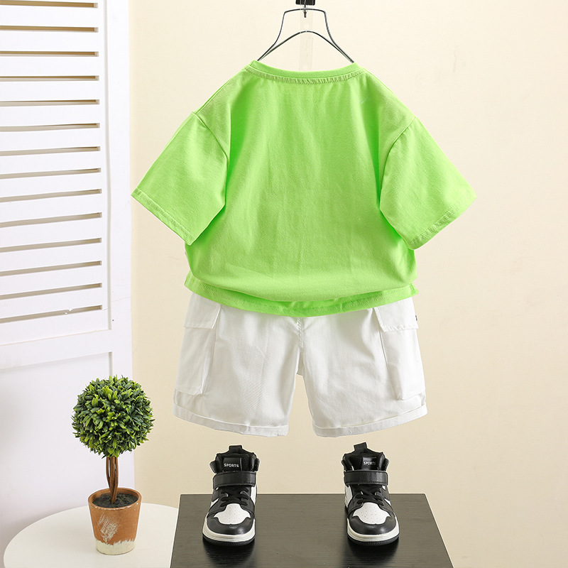 7417 Pantalones cortos de herramientas de verano para niños Traje de manga corta de estilo occidental para niños 2025 Nuevo traje de dos piezas guapo para bebés para hombres