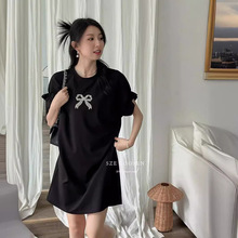 【高品质订货】2色大码T恤裙荷叶边设计水钻蝴蝶结连衣裙