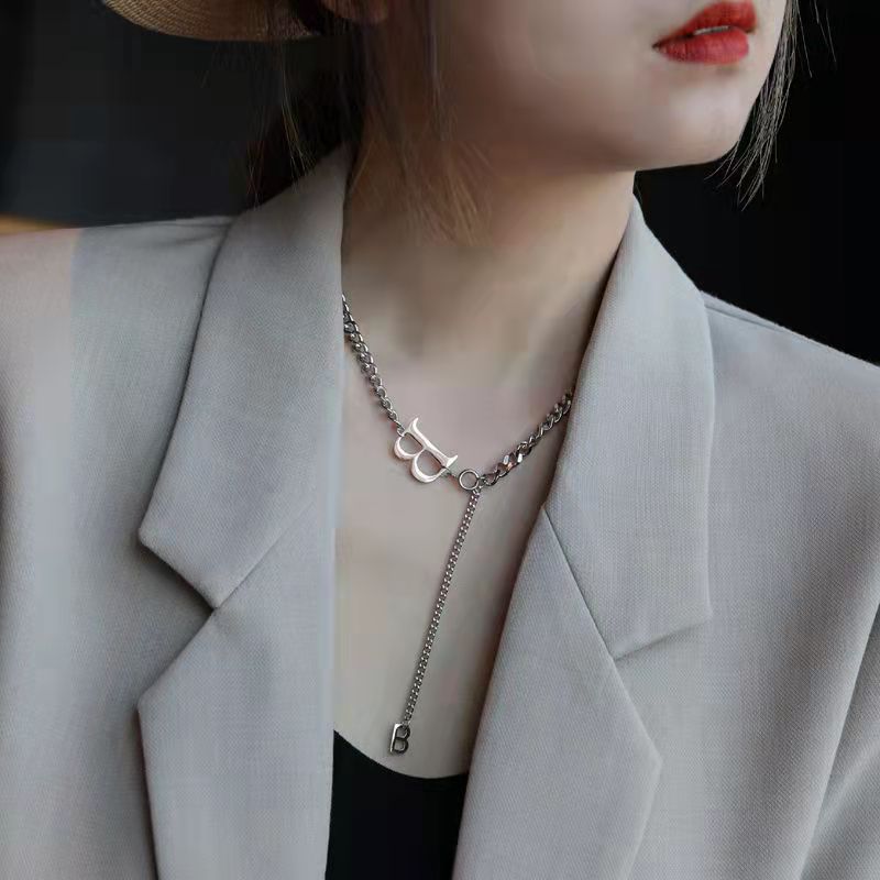 B-Letter Necklace 2021 New Titanium Steel Letter Women's collarbone Chain Accessories_voghion.com