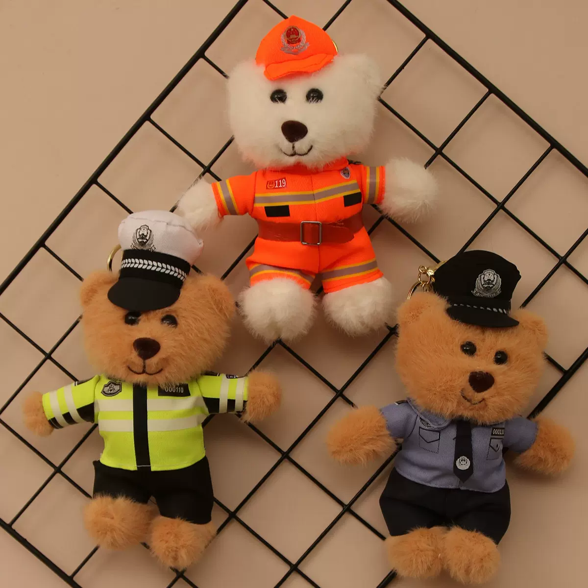 精品网红警察熊毛绒玩具交警熊小挂件钥匙扣公仔制服泰迪熊挂饰批