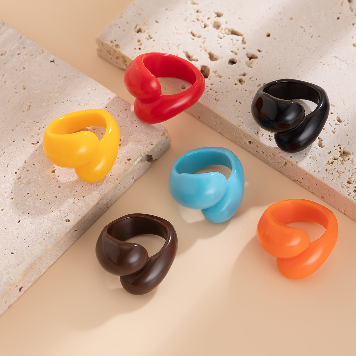 6g Weight Rings Classification 1 Piece Quantity Holiday, Daily Occasion Resin Material Geometric, Solid Color Pattern Women's Gender Plating Design Simple Style, Classic Style Style Simple Style Classic Style Geometric Solid Color Resin Plating Women's Rings 3