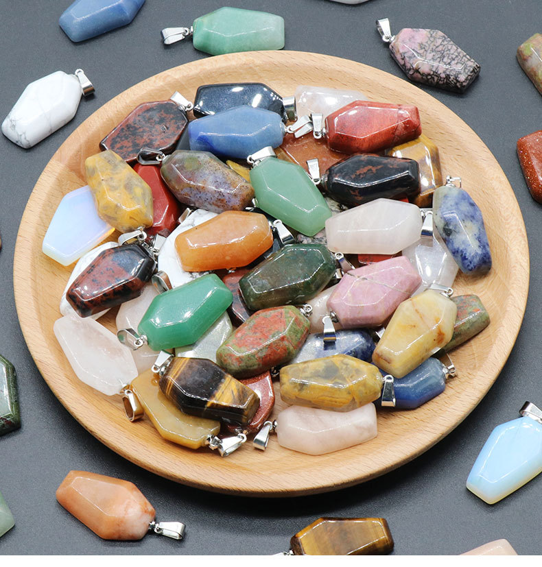 Simple Style Coffin Natural Stone Polishing Crystal Charms display picture 1