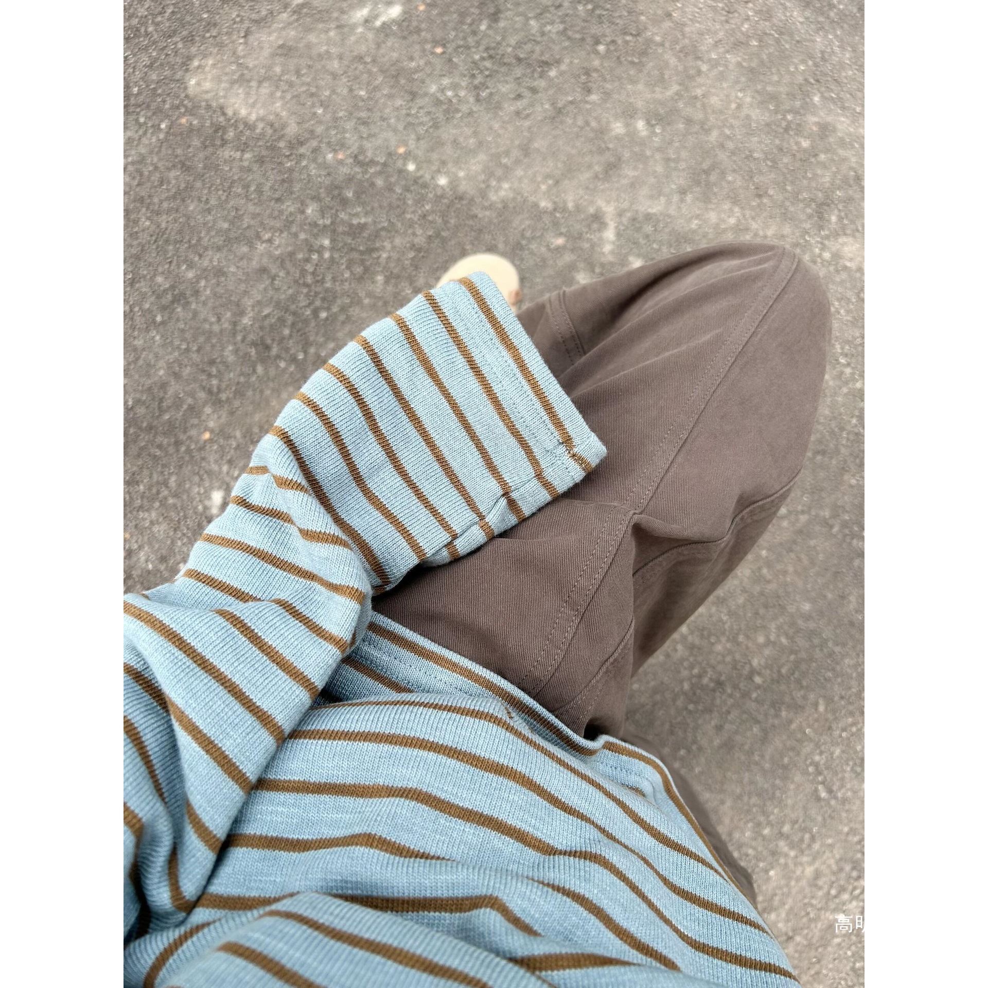 Lazy-style knitted sweater for women, new autumn style, loose fit, Korean style, long sleeve striped t-shirt, color blocking, flattering base layer top.