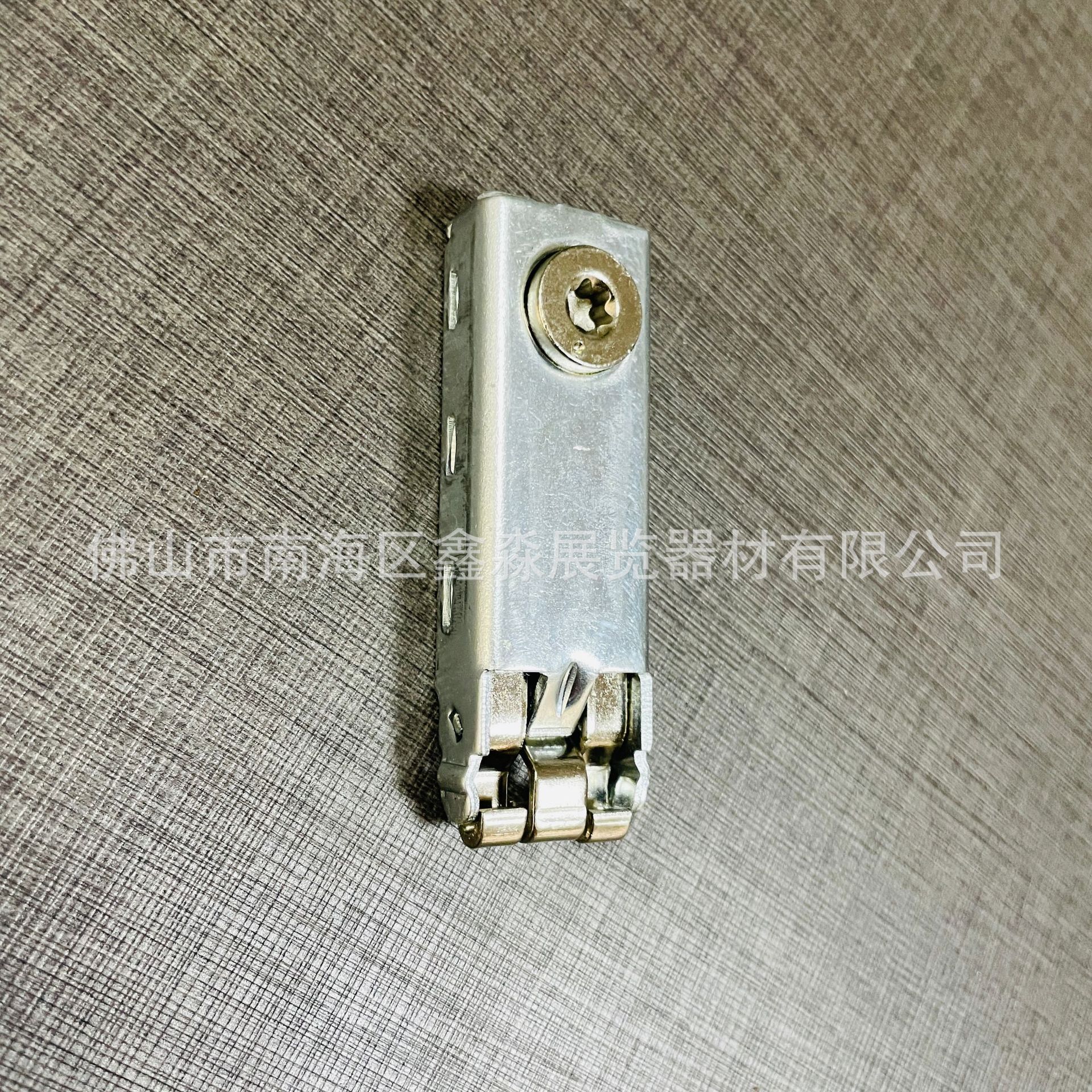 ֱ�� ����������Ƥ�� ��������� չ���� ������� ��� չ������