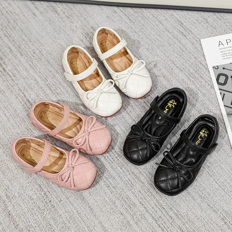 2024 осень и зима новая детская обувь женская английская стиль с клетчатым рисунком маленькая кожаная обувь с бантом наклейка принцессы