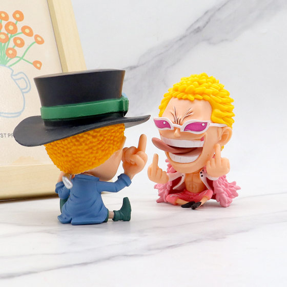 Q version One Piece Suolong Lufei car ornaments car center console decoration animation character PVC hand-made model