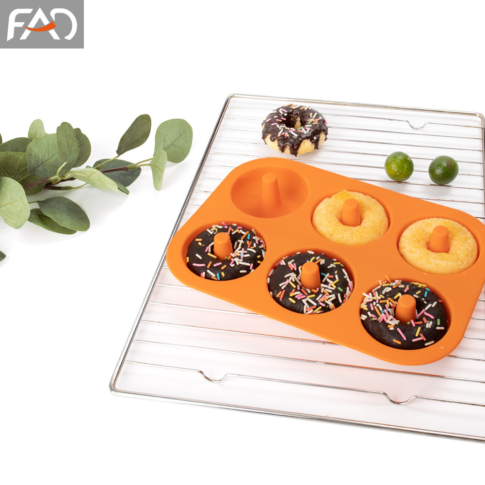 定制厨房点心烘焙工具 硅胶甜甜圈模具 甜点硅胶模具出售