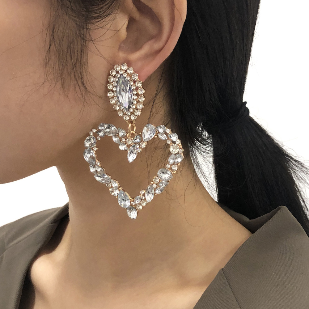 36g Weight No Inlaid Inlay Material Earrings Classification Housewarming, Anniversary, Business, Wedding, Travel, Birthday Occasion Alloy Material Geometric Pattern Women'S Gender Exaggerated, Fashion Style White Color Exaggerated Fashion Geometric Alloy No Inlaid Women'S Earrings 4