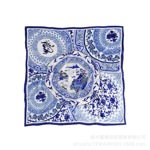 真丝素绉缎印花110方巾 手工卷边桑蚕丝国风围巾工厂丝巾来图定制