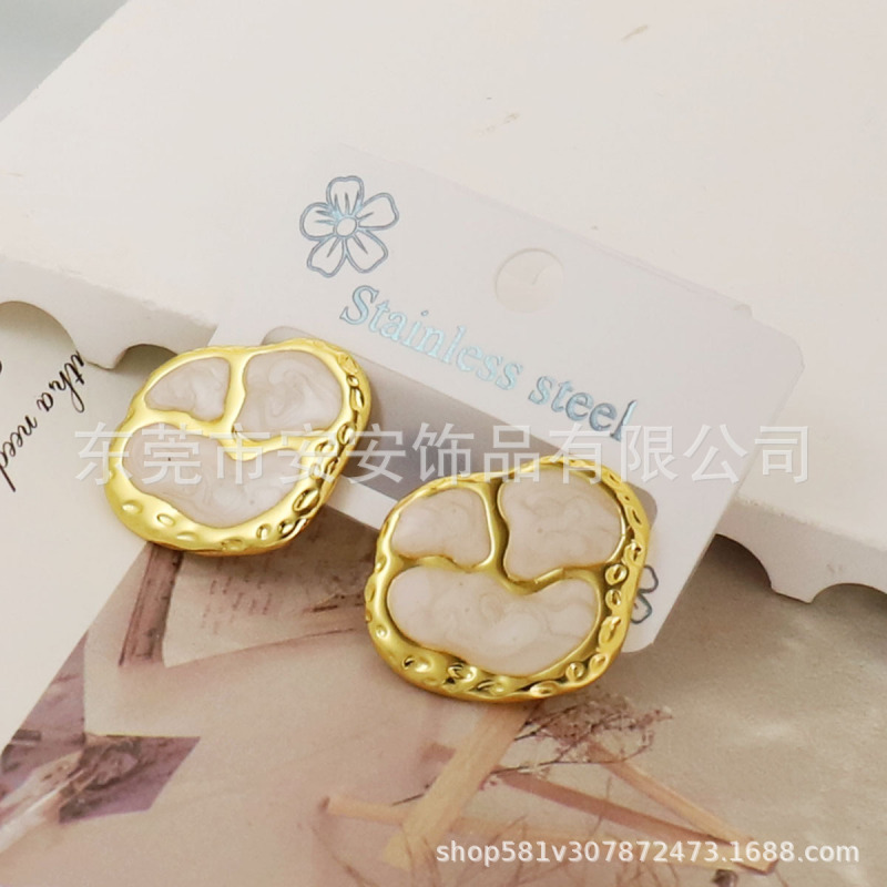 跨境轻奢高级感不锈钢方形白色滴釉爱心耳环女小巧精致时尚耳钉|undefined