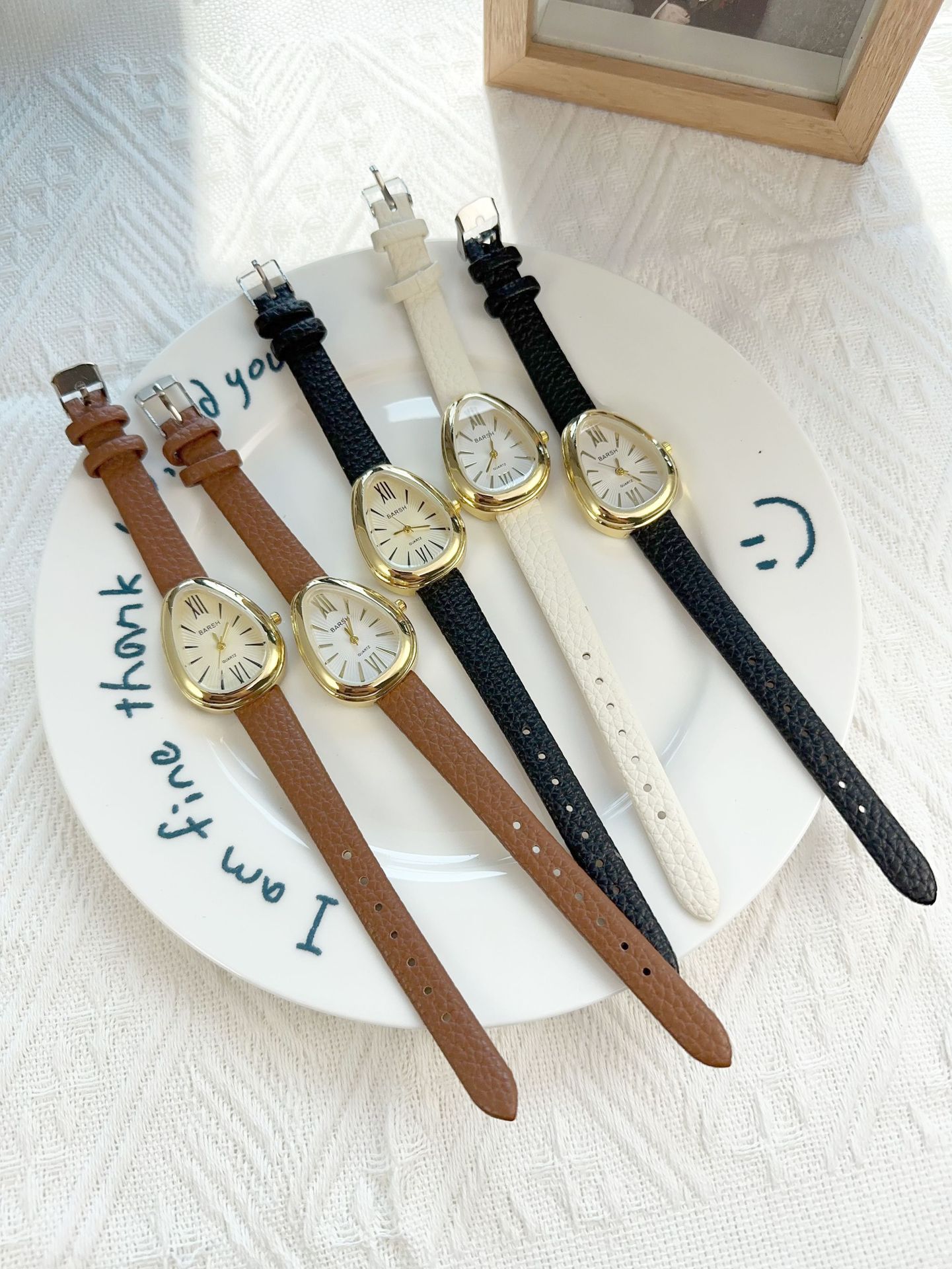 50g Weight Ordinary Glass Mirror Material Imitation Leather Strap Material Watch Classification Pointer+Number Display Type Buckle Buckle Style Drop shape Dial Shape Quartz Movement Women's Gender Retro Solid Color Buckle Quartz Watch Women's Watches 7