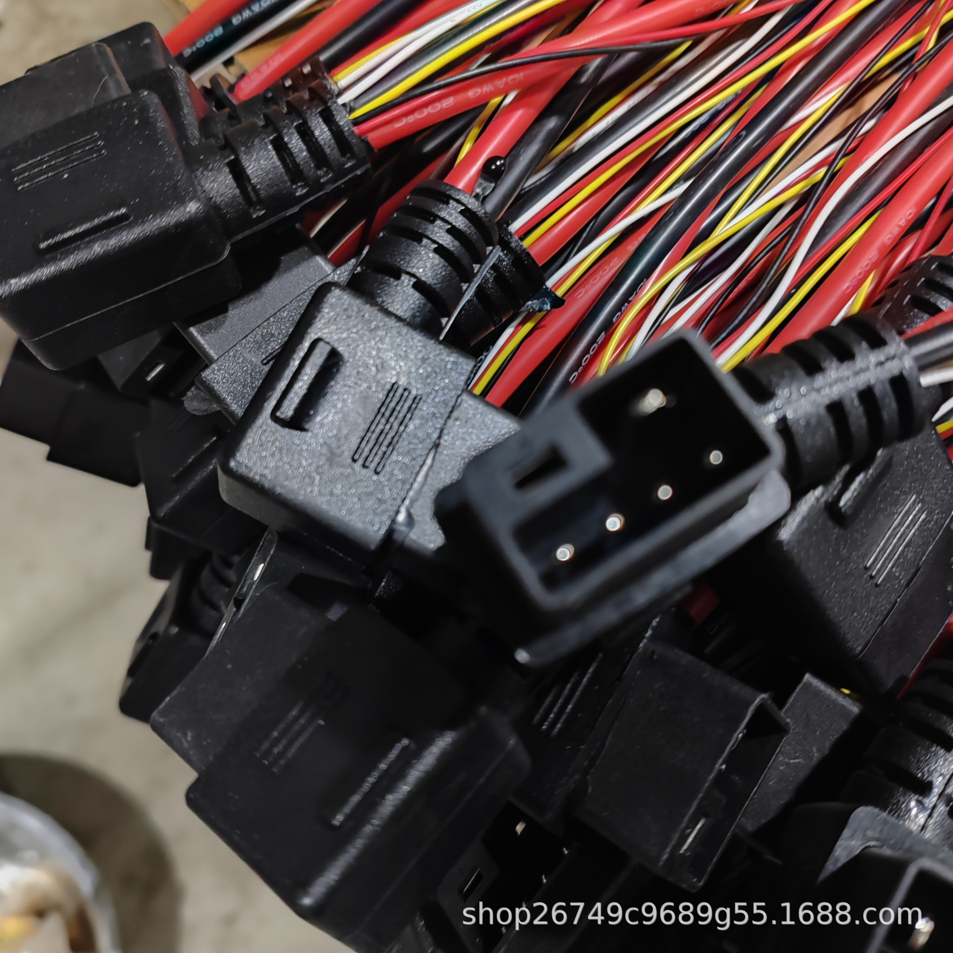 厂家锂电池充电接插头直供2+5/2+4/公对接头大功率国标插头插座