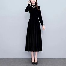 丝绒连衣裙女春秋冬打底新款时尚洋气显瘦黑色长袖长裙