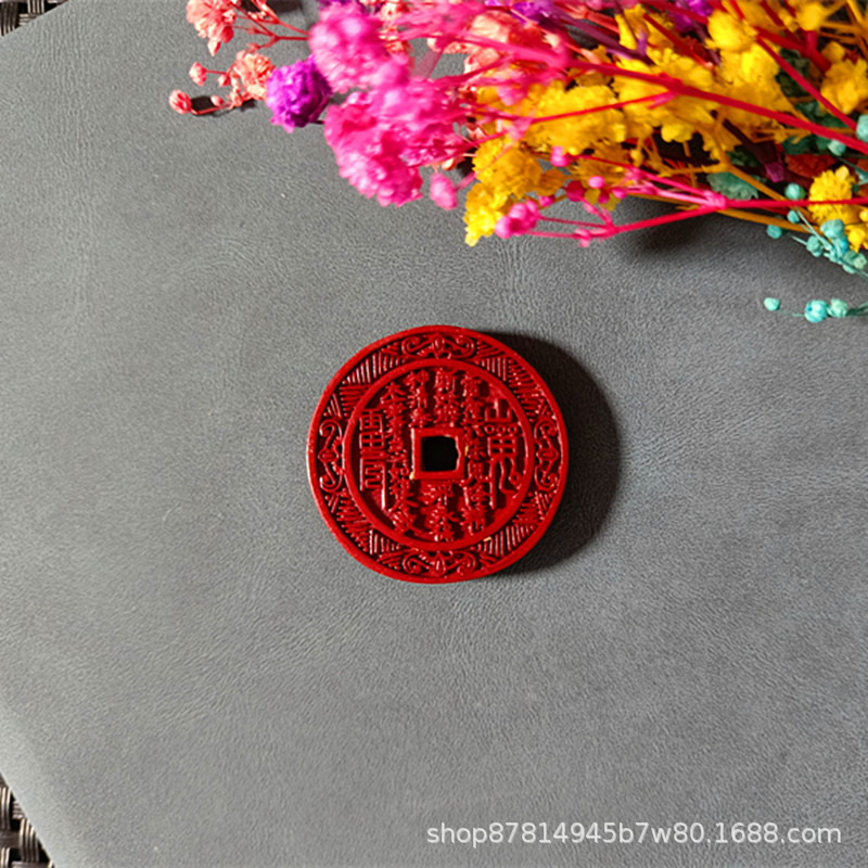 지진 모래 산 귀신 돈 알몸 펜던트 (직경 약 32mm)