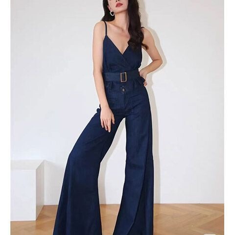 Denim Camisole Slim-Fit Tank Top for Women, New Summer Style, Vintage Distressed Hot-Selling Two-Piece Set with Straight-Leg Flared Pants Denim Camisole Slim-Fit Tank Top for Women, New Summer Style, Vintage Distressed Hot-Selling Two-Piece Set with Straight-Leg Flared Pants