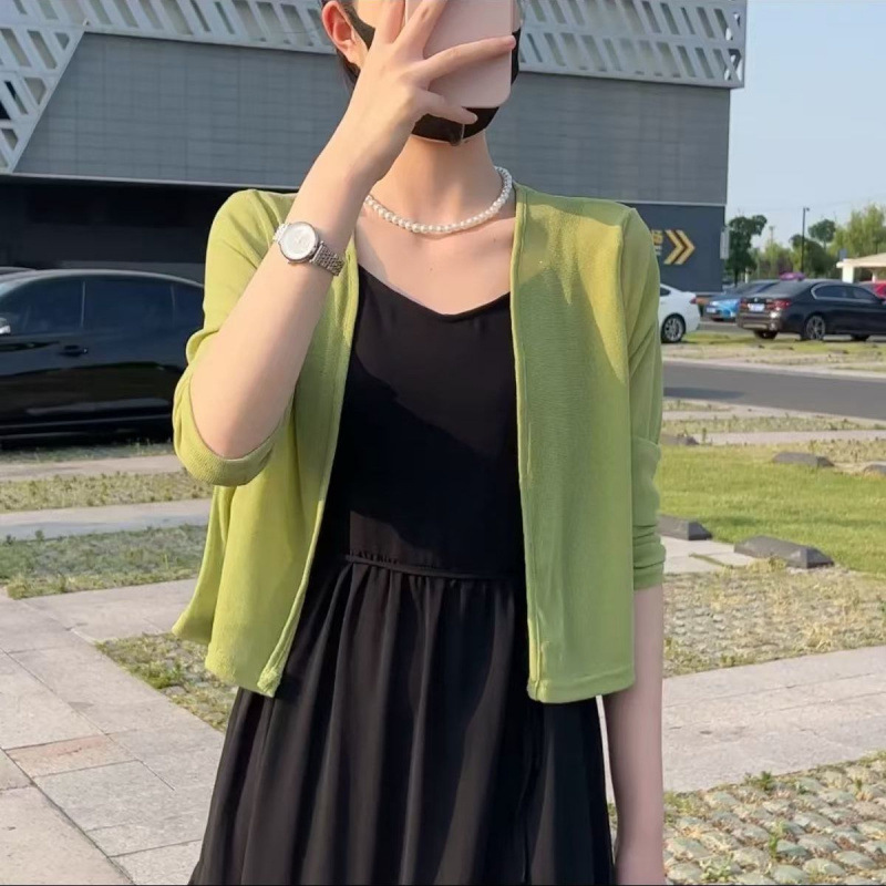 Ice Silk Thin Long-Sleeved Fine Glitter Knitwear for Women 2025 Summer New Outer Thin Blouse Short Air-Conditioned Cardigan