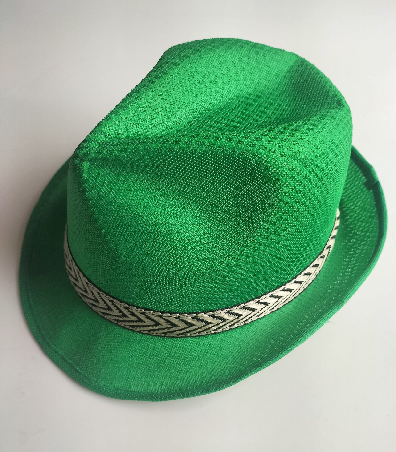 성인 다크 그린