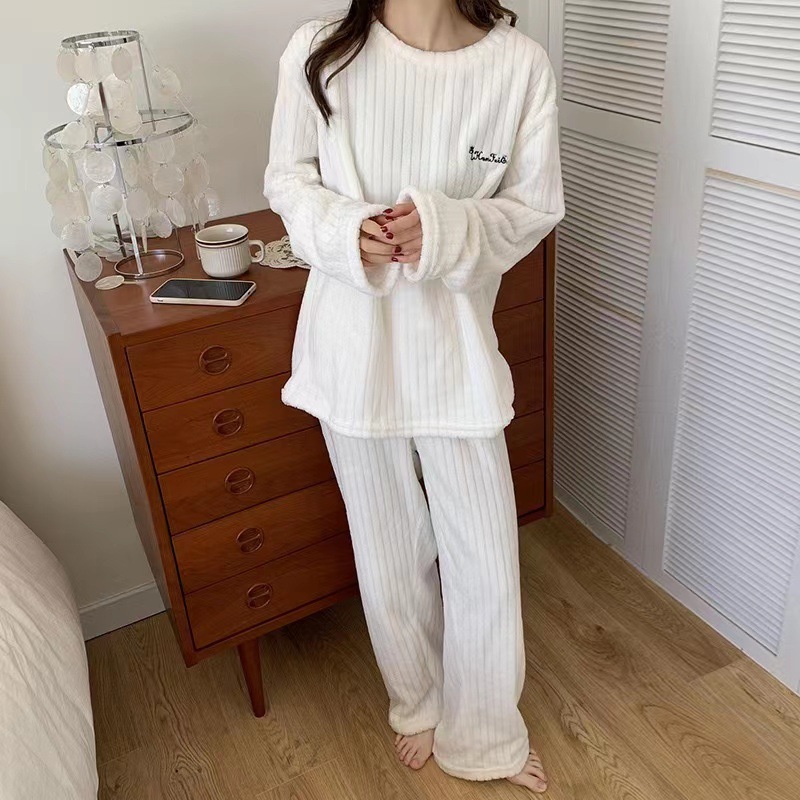 630g Weight Long Sleeve Sleeve Length Pajamas Lingerie Type Pullovers Placket Type Polyester Fabric Type Long Top Length Pants Sets Sets Type 2 Pieces Set Quantity Home Occasion Round Neck Neckline Warm Function Loose Fit Type Stripe, Solid Color Pattern Winter, Autumn Season Women's Gender Casual, Simple Style Style Autumn And Winter New Crescent City Warm Suit Casual Homewear Internet Celebrity Coral Fleece Thick Thermal Pajamas 21
